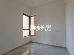 次卧