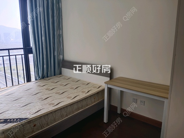 次卧