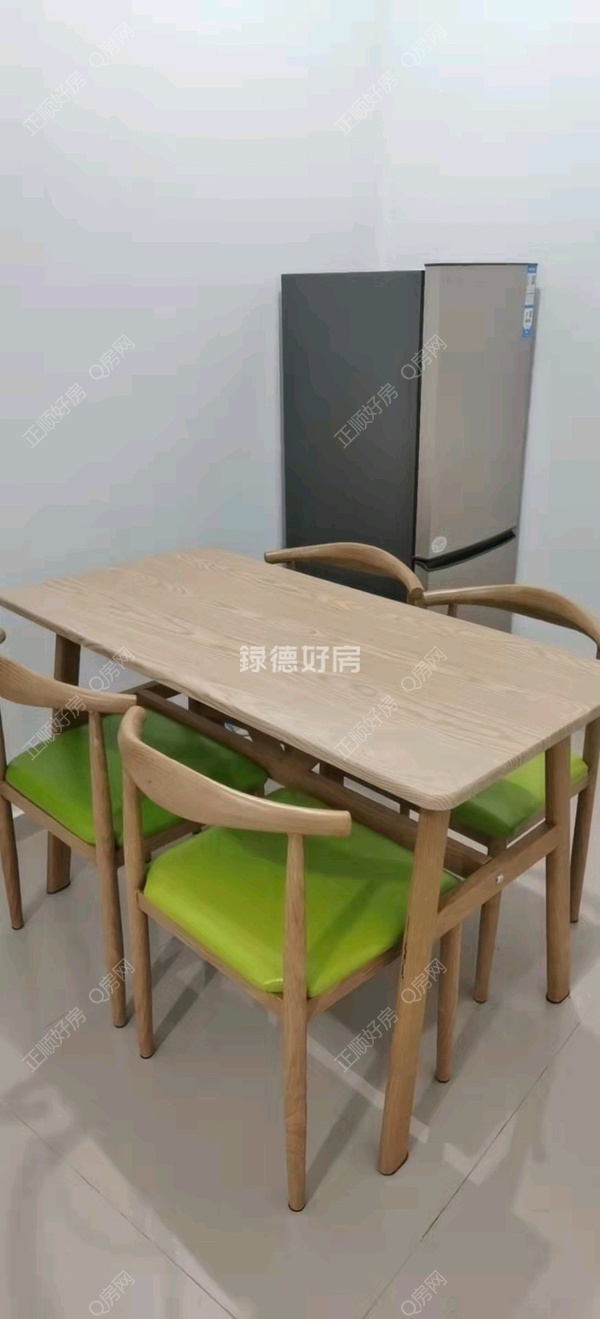 客厅
