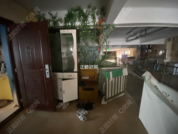 客厅