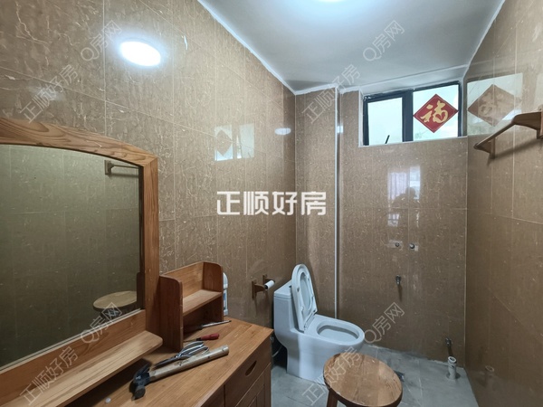 客厅