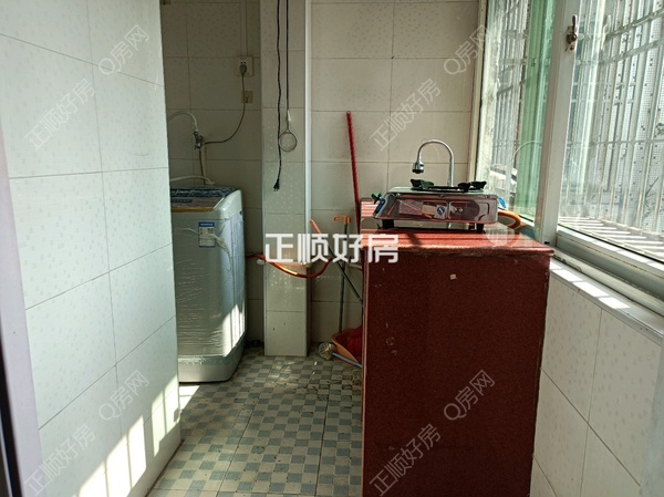 客厅