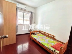 次卧