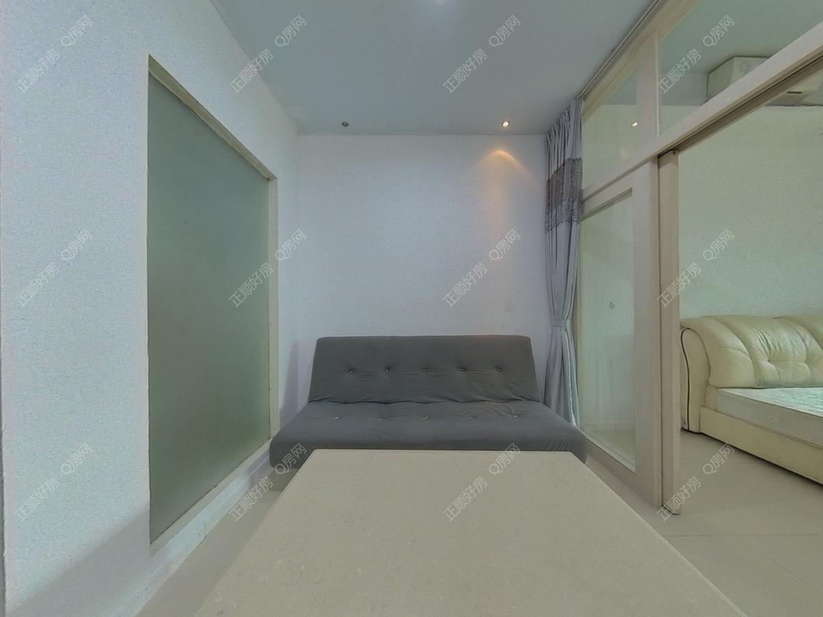 吉大星晴公寓 近拱北 交通便利 生活方便 家私家电齐全