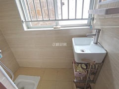 s33E9B6A325804C109FB3A997F3EEA894.jpg