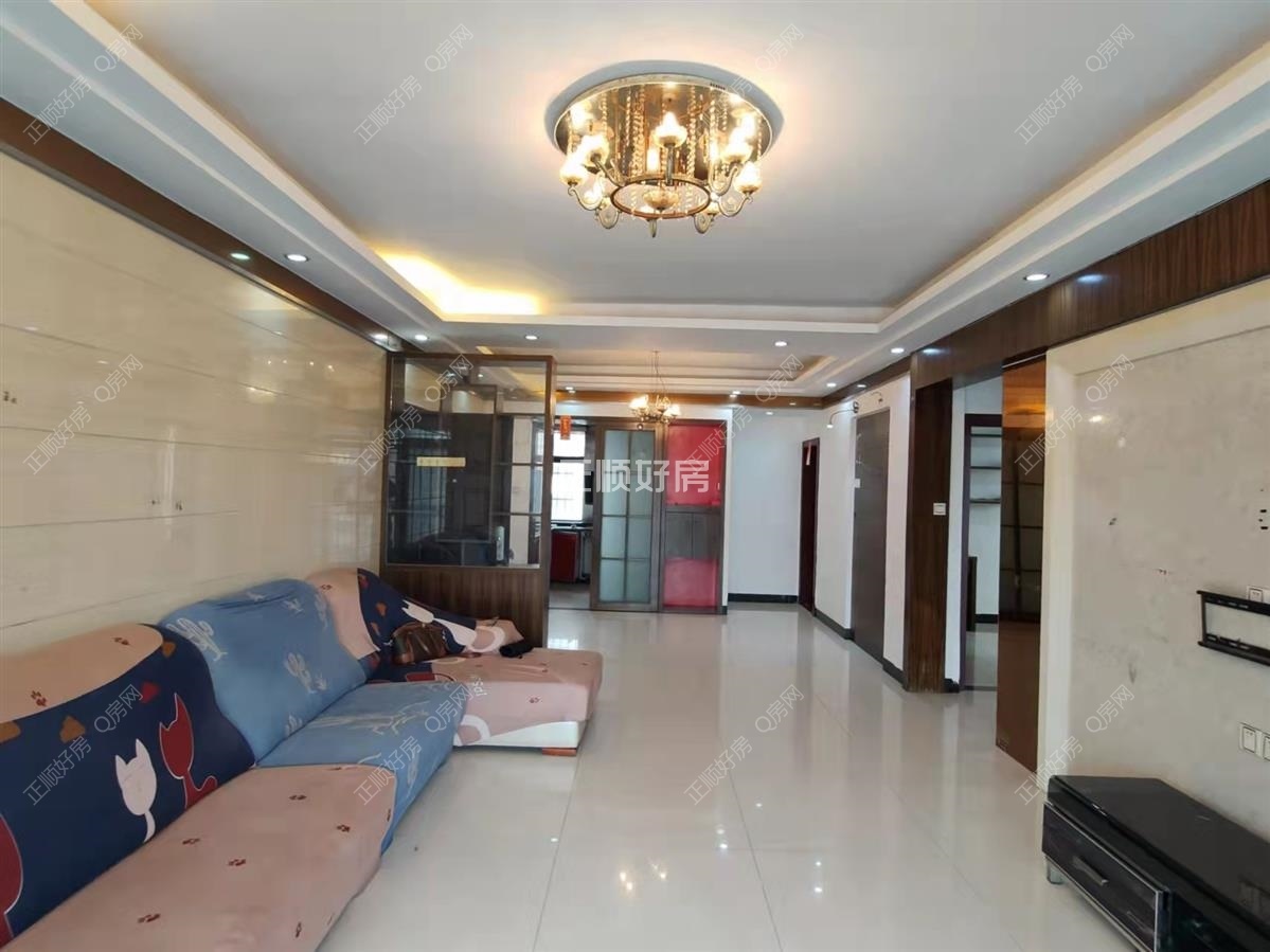 湖星水岸一期 3房2厅2卫 交通便利，仅租1600每月