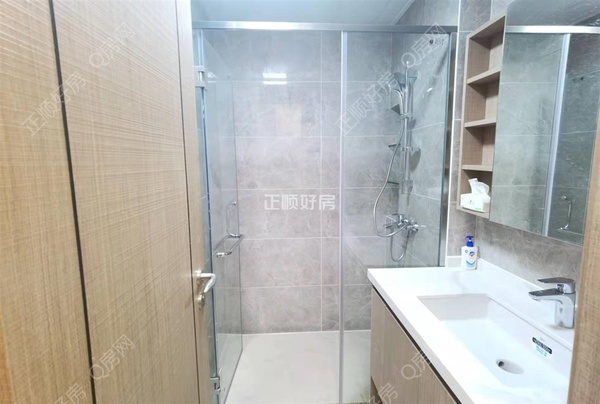 s49B216A34E274A8EBBEB2FBAABB85C57.jpg