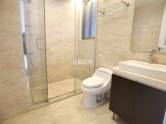 s84BD8C8F21C74CB9A0E894A930472233.jpg
