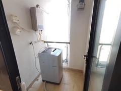 sA06E4098A1F54E1886B274A04D247BD1.jpg
