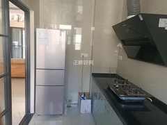 sA501B2F3E5174E9480040FEFF5405403.jpg