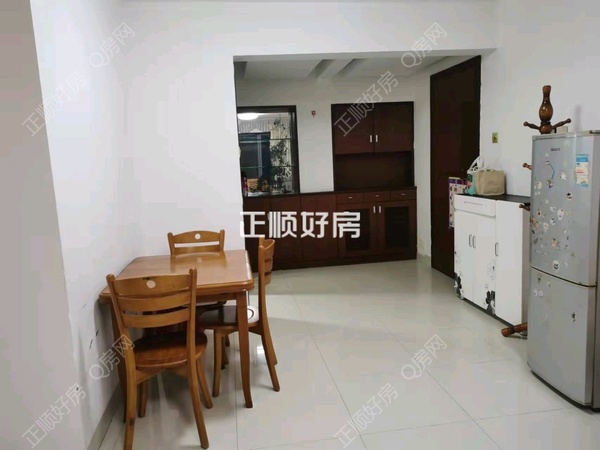 客厅