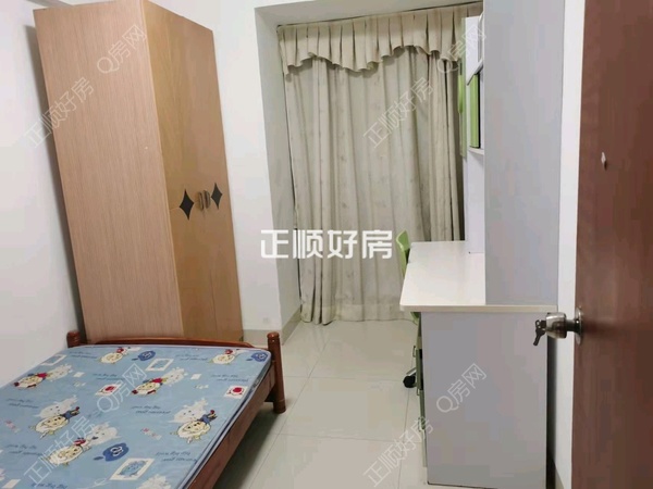 次卧