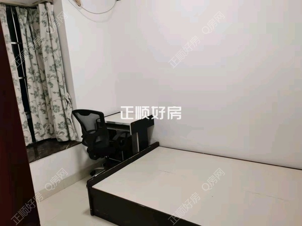 次卧