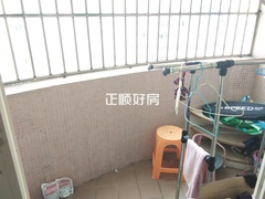 客厅