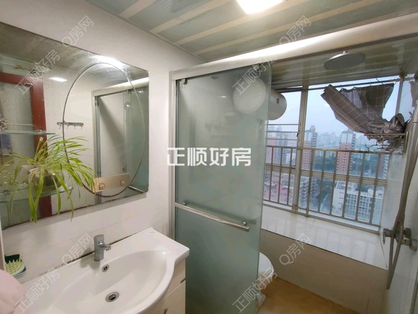 客厅
