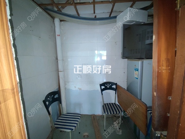 客厅