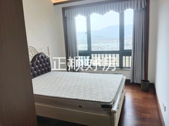 次卧