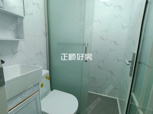 C房卫生间