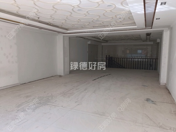客厅