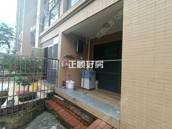 客厅