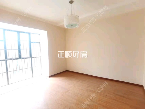 次卧