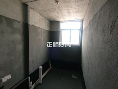 次卧