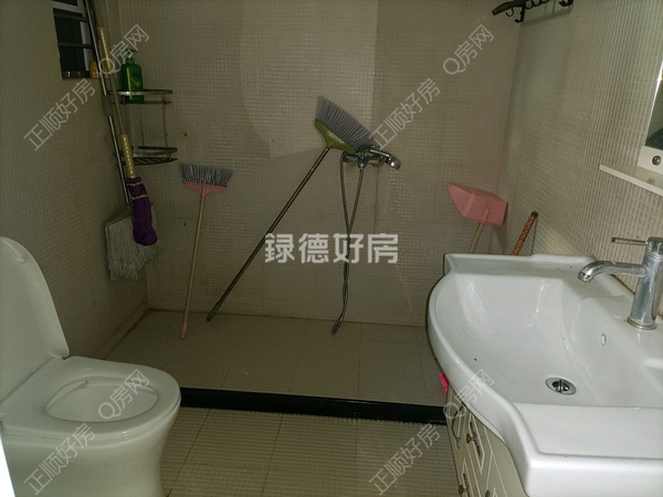 客厅