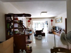 house_img