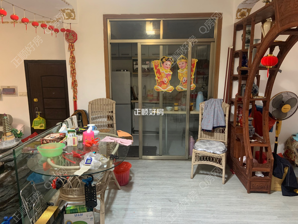 客厅