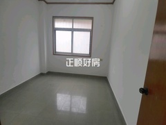 次卧