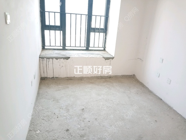 次卧