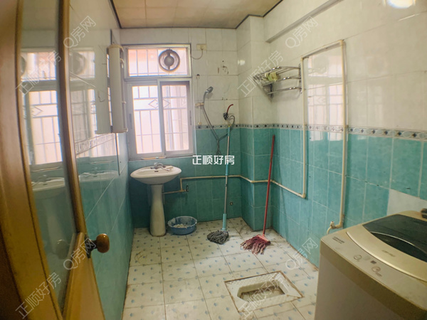客厅