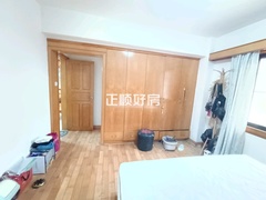 主卧