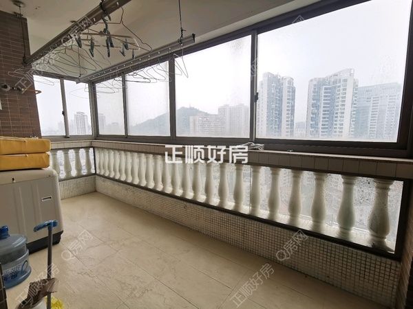 VR看房