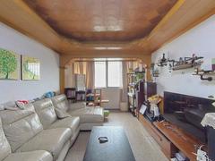 house_img
