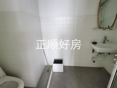 s13483B7A7E794011B17777CEAAD52967.jpg