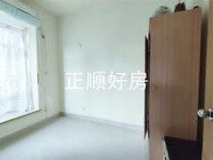 次卧
