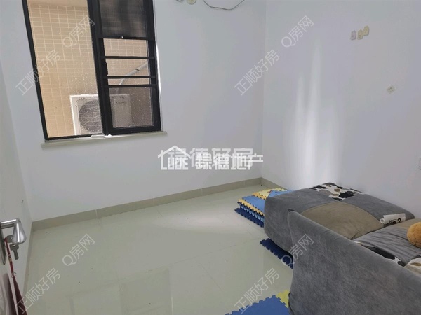 s9112EAE3D6F24B7098EFC484CEEB6EE5.jpg