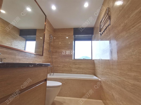 sBD082BD14CC5405185F158F00B86D978.jpg