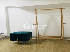 sC63854EE242E44D596A752B8C8F72391.jpg