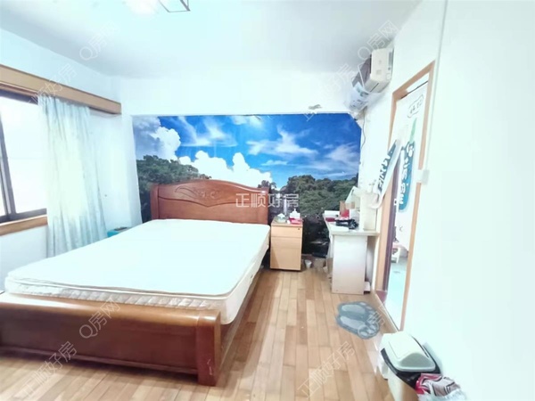 主卧