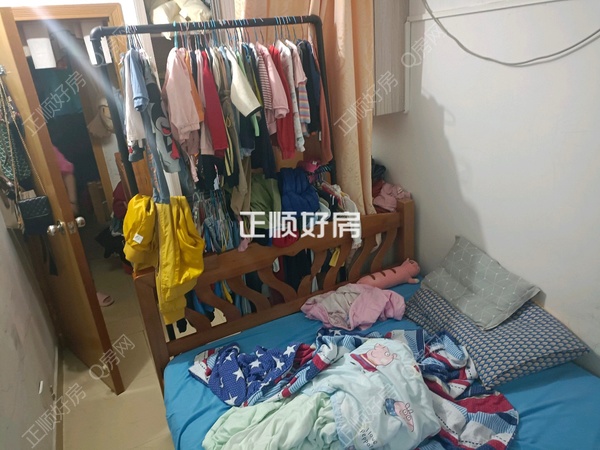 客厅