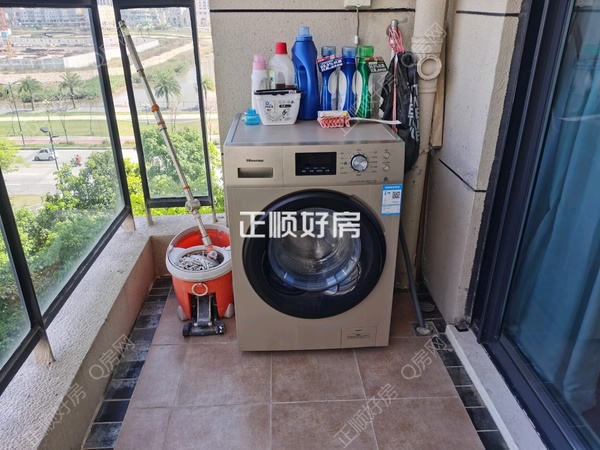 客厅