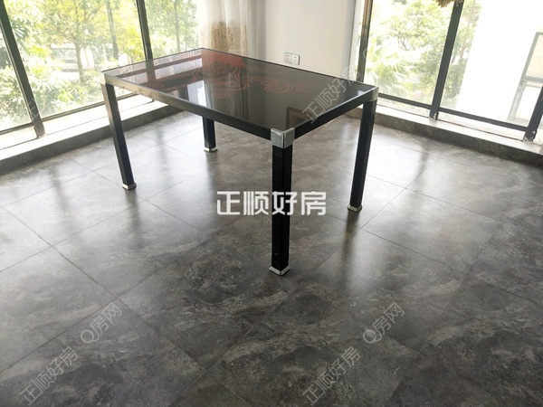 客厅