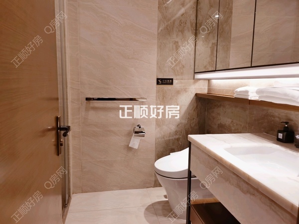 客厅