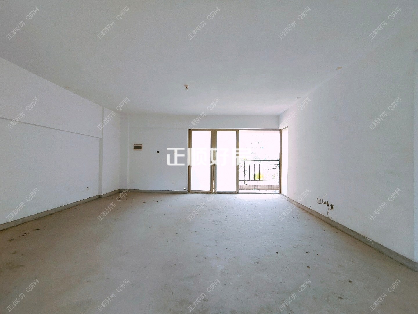 五洲康城 4房2厅2卫 毛坯 175.00平