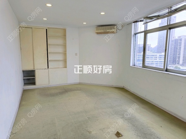 客厅