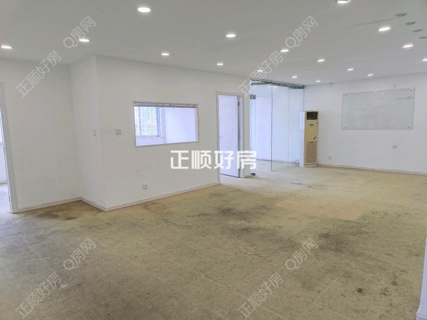客厅
