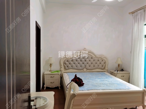 客厅