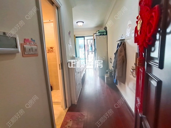 客厅